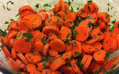 Meatless, Luscious, Fun – Middle Eastern Carrot Salad