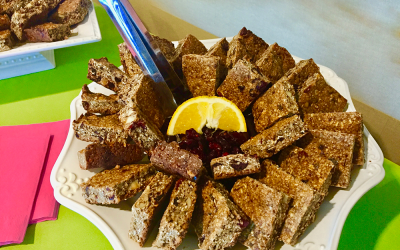 Spicy Tuesday – nutty fruit granola bars – cinnamon