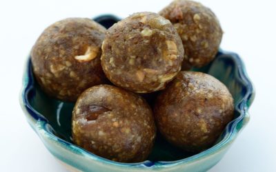 Spicy Tuesday – Date Bites with Indian Spices – Cardamom