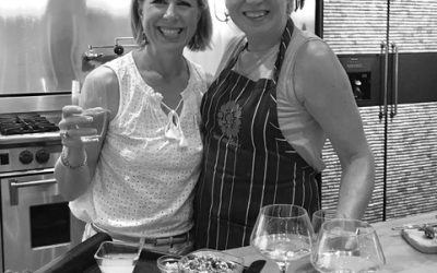 Facebook LIVE – Drink Wine and Get Organized – Tailgating and Fall Get-Togethers Tips!