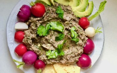 Spicy Tuesday – Black Bean and Avocado Hummus – Garlic