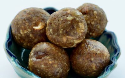 Spicy Tuesday – Date Bites with Indian Inspired Spices – Cardamom
